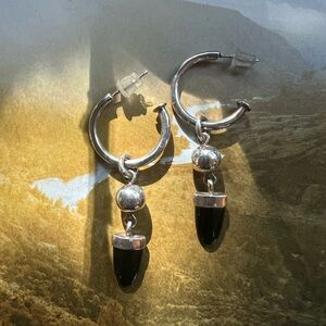 Vintage Sterling Sikver & Onyx Earrings